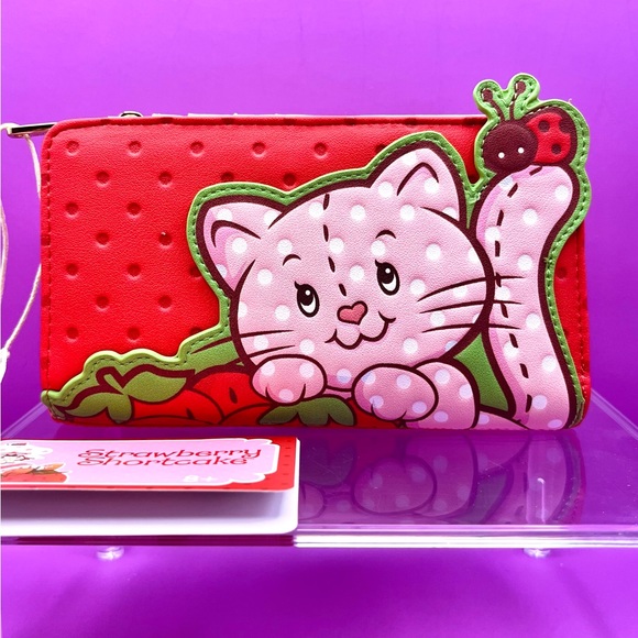 Loungefly Other Loungefly Exclusively Strawberry Shortcake Zip